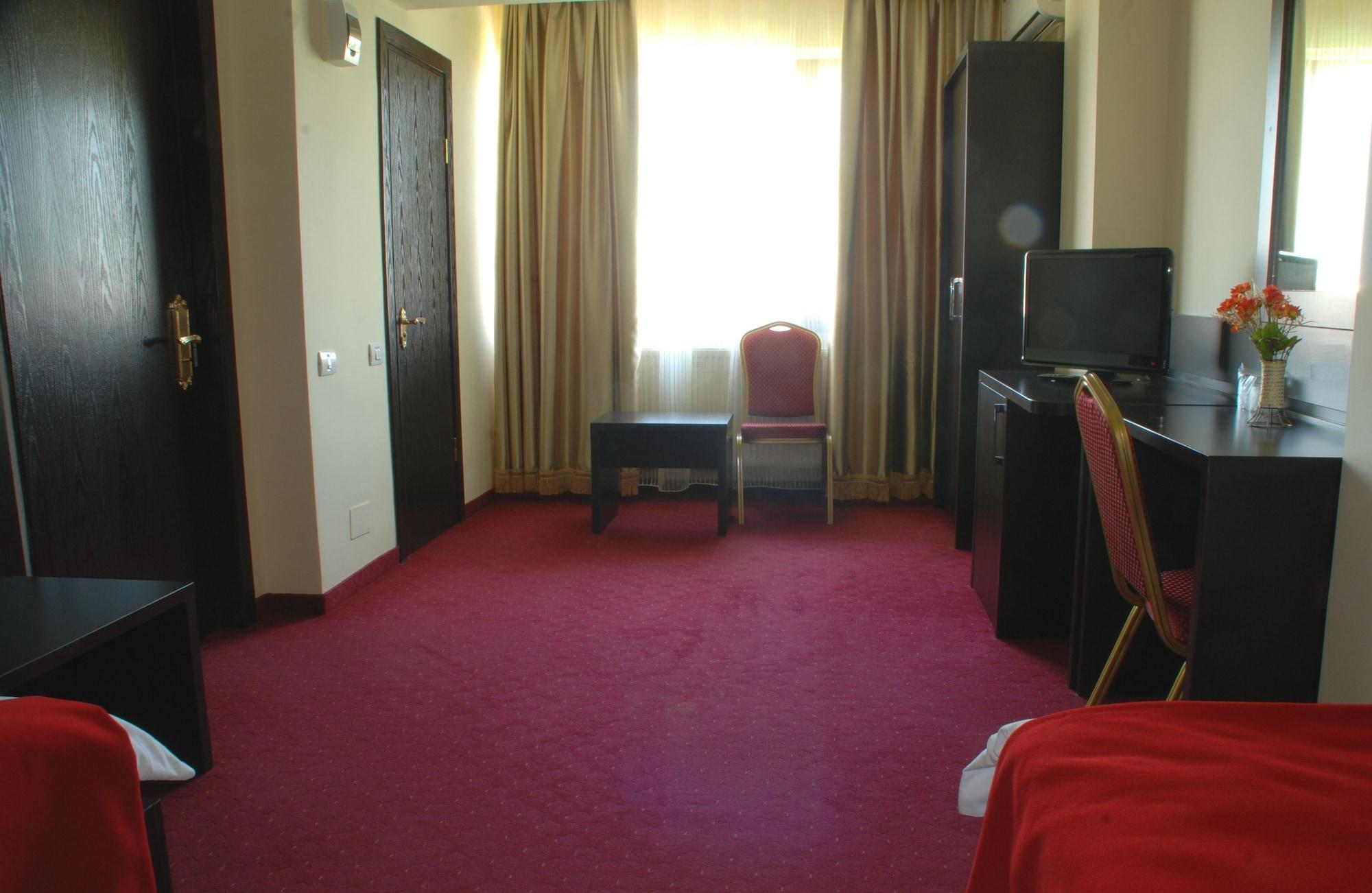 Hotel Ancor Pipera Extérieur photo