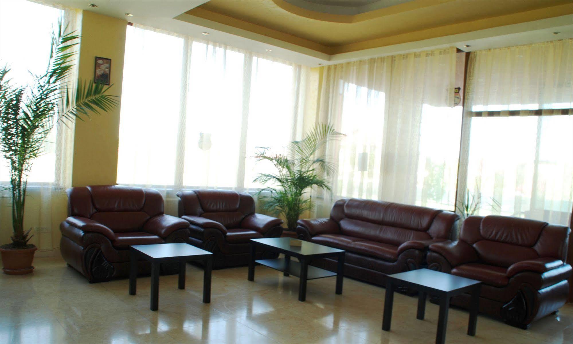Hotel Ancor Pipera Extérieur photo