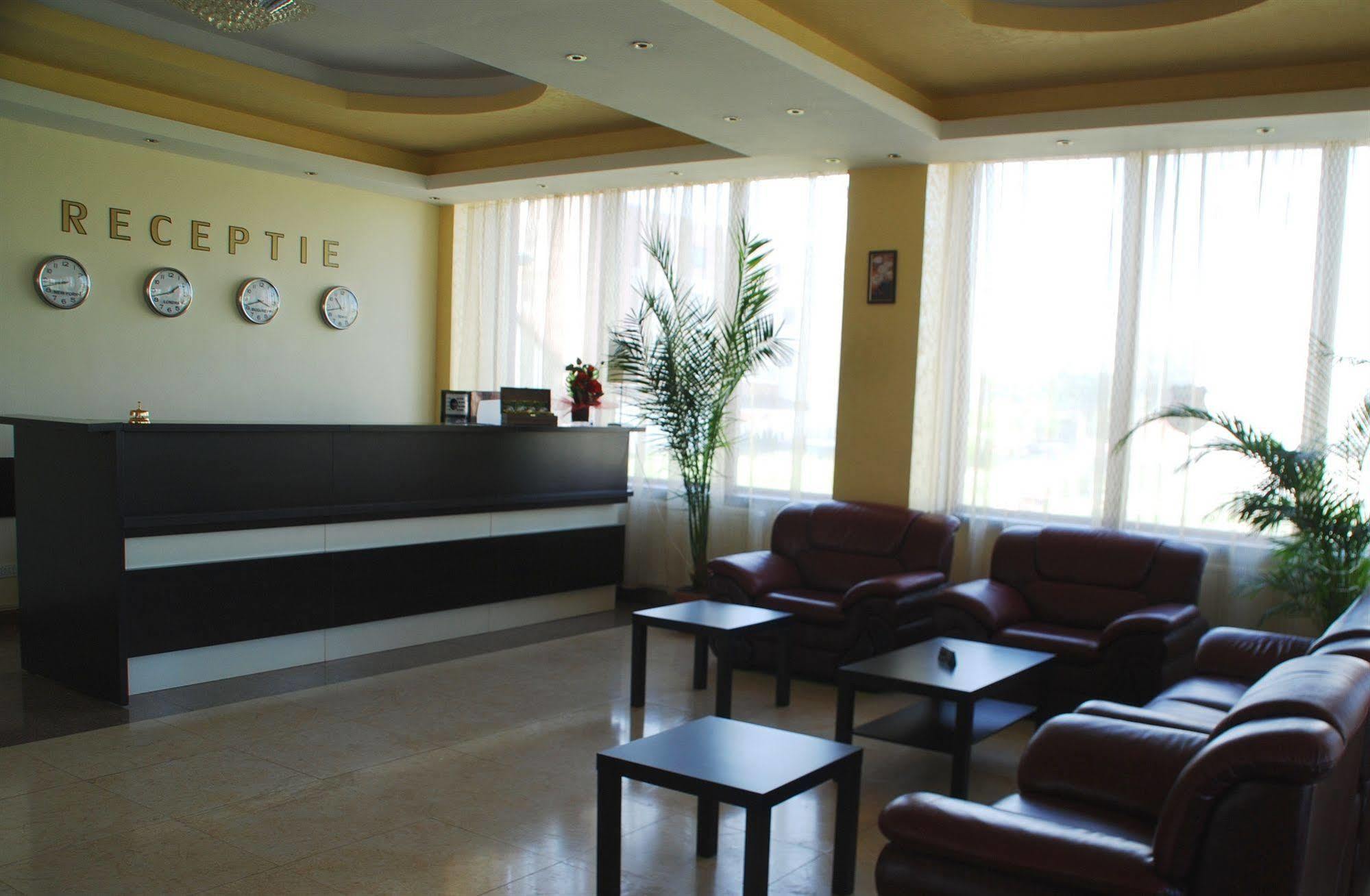 Hotel Ancor Pipera Extérieur photo