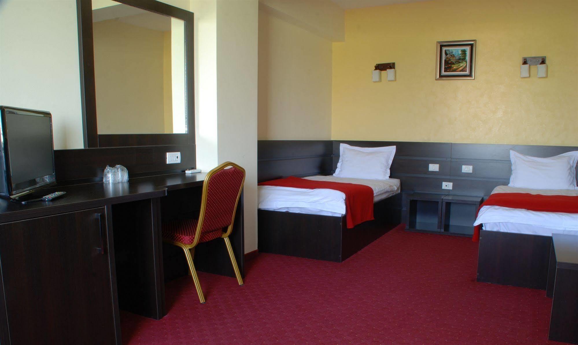 Hotel Ancor Pipera Extérieur photo
